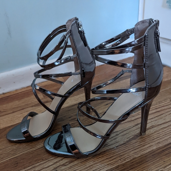 Nordstrom BP. Metallic/silver heels size 8M - Picture 2 of 8